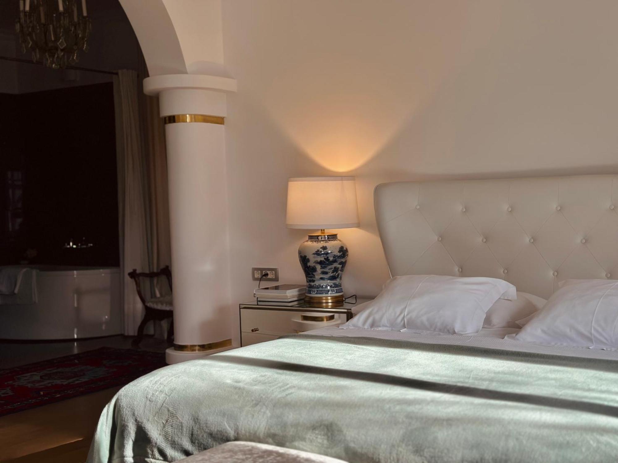 Adora Luxury Hotel ブレッド エクステリア 写真